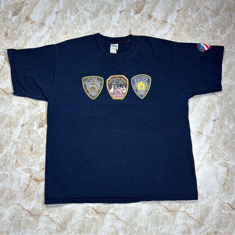 Vintage New York NYPD Y2K Men’s Size XL Blue 911 Tribute Memorial T-Shirt